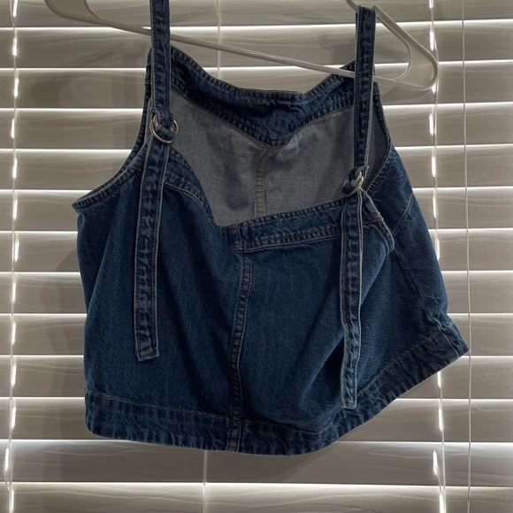 Gap Denim Blue Sleeveless Cropped Top - Picture 3 of 4